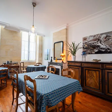 Bed & Breakfast Chateau Papounan *