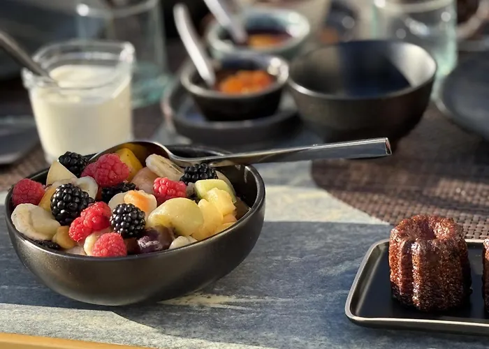 Couette-café Château Papounan *