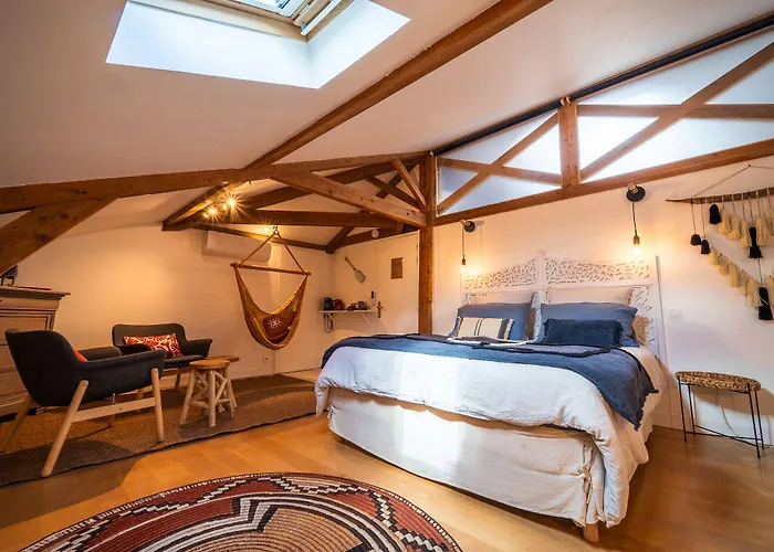 Château Papounan Couette-café *